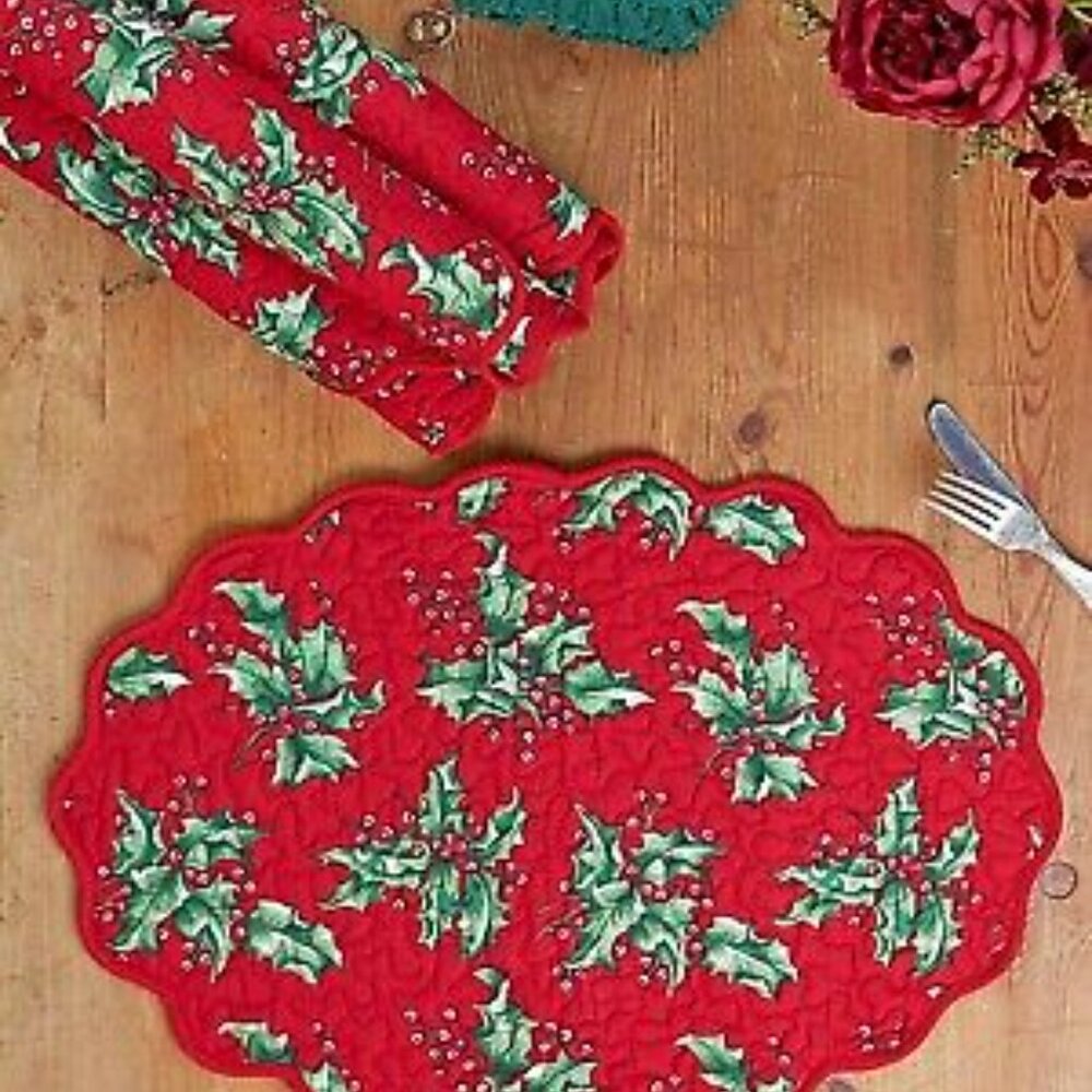 April Cornell NWT holly pattern placemats
